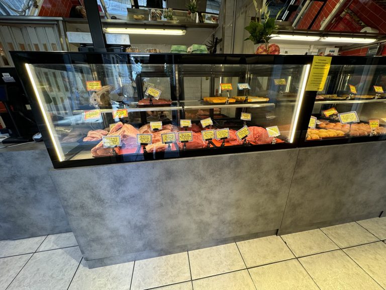 Ta Trikala: Butcher – Athens